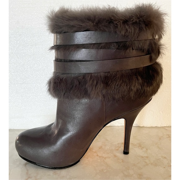 Coach Grey Fur-Lined Leather High Heel Ankle Boots 6.5 - Picture 6 of 10
